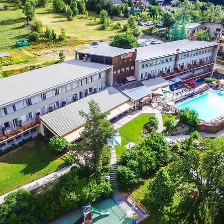 Village Passion Les 4 Saisons & 3*